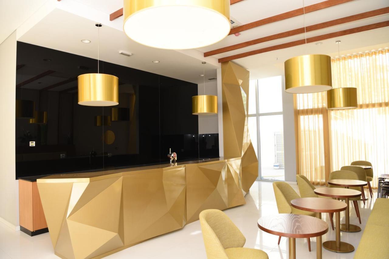 Hotel เปดราส ซัลกาดาส ภายนอก รูปภาพ