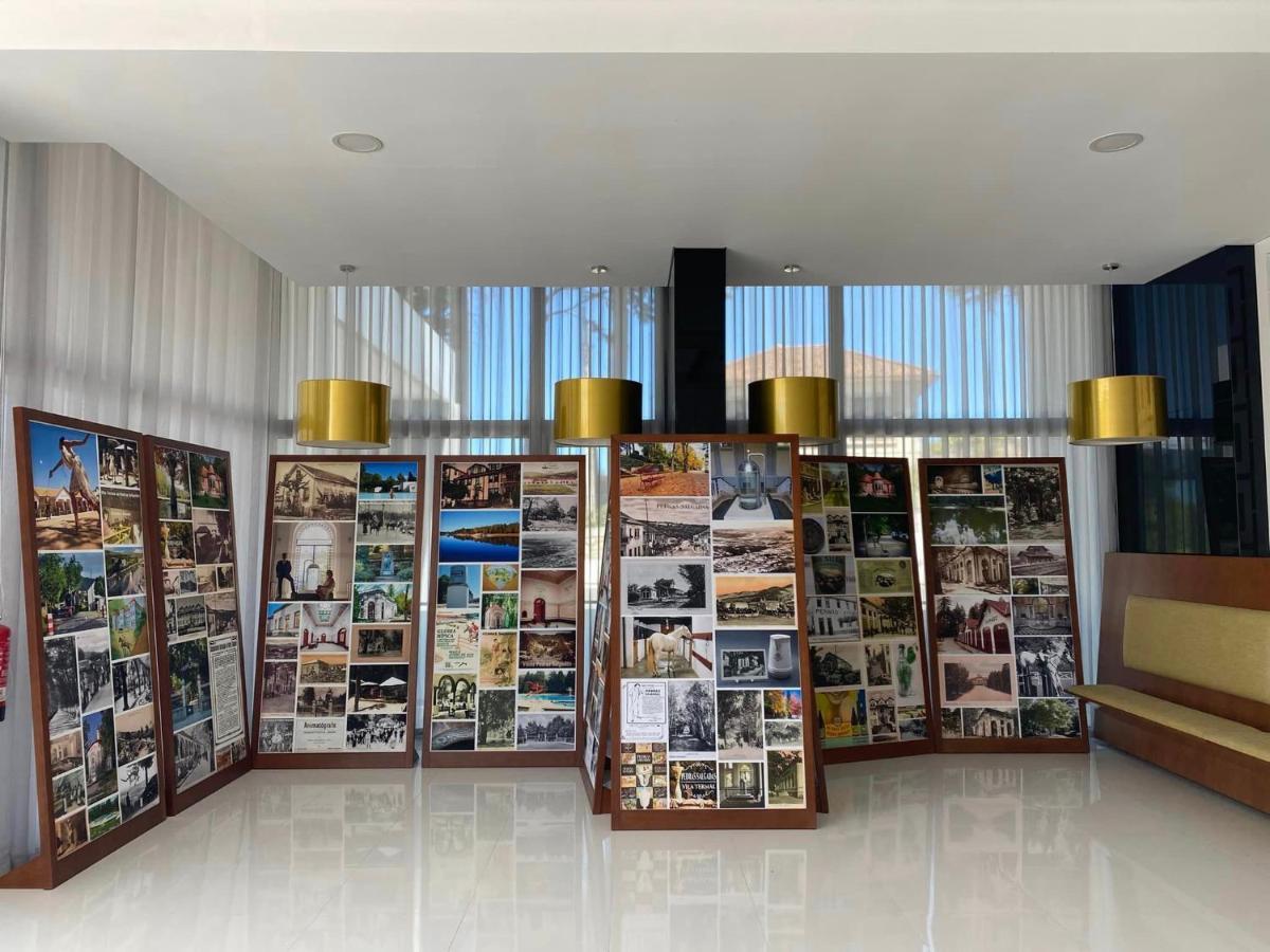 Hotel เปดราส ซัลกาดาส ภายนอก รูปภาพ